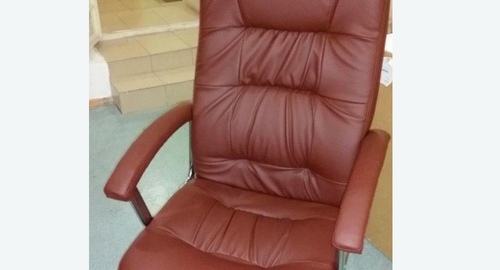 Обтяжка офисного кресла. Северск