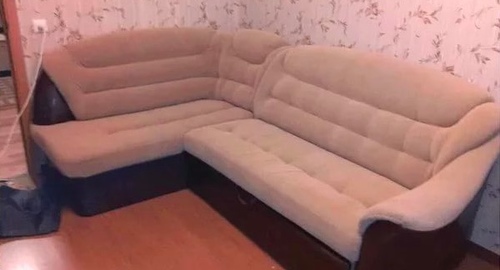 Перетяжка углового дивана. Северск